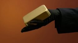 Cara Membedakan Emas Antam Asli dan Palsu
