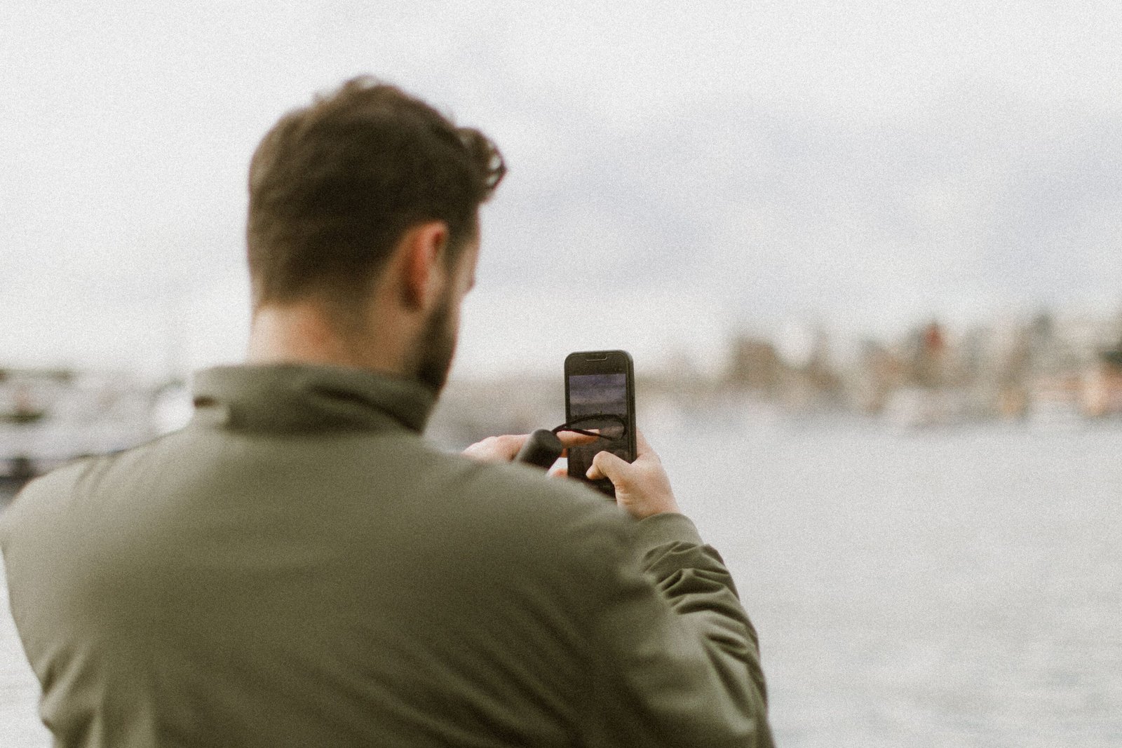 Perbedaan Healing Era vs Coping Mechanism