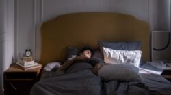 Gak Ada Masalah Tapi Pagi-Pagi Udah Cemas? 5 Tanda Kamu Kena Morning Anxiety (Sumber foto: Ron Lach via pexels)