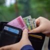 7 Gaya Hidup Minimalis Ala Gen Z 2026 yang Bikin Dompet Tebal (Sumber foto: Ahsanjaya via pexels)
