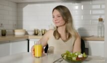 Diet Sehat Tanpa Menyiksa: Pola Makan yang Lagi Viral di TikTok (Sumber gambar:  Artem Podrez via pexels)