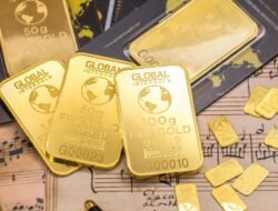 Harga Emas Antam Tembus Rp 2,6 Juta Lagi: Saatnya Jual atau Borong?